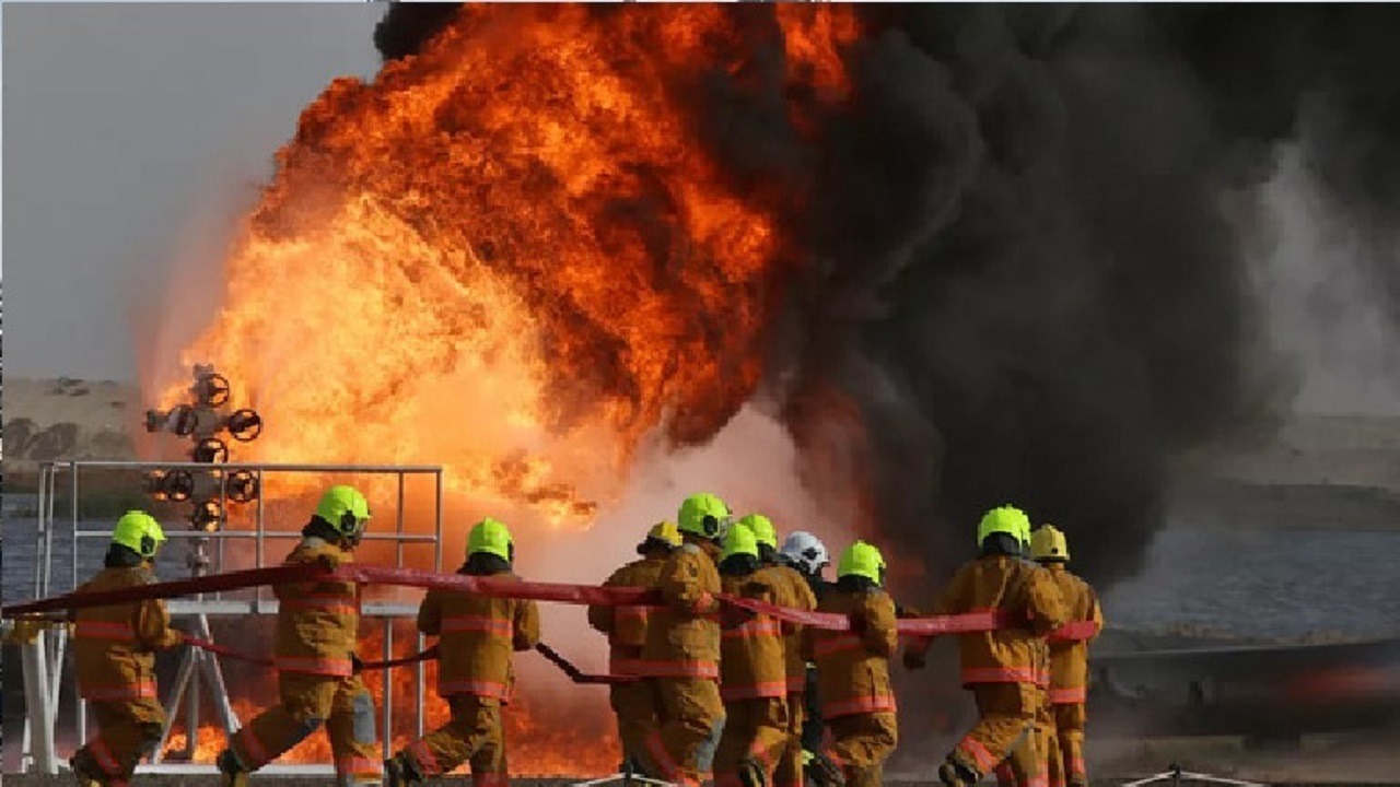 اندلاع حريق بمصفاة ميناء الأحمدي بالكويت