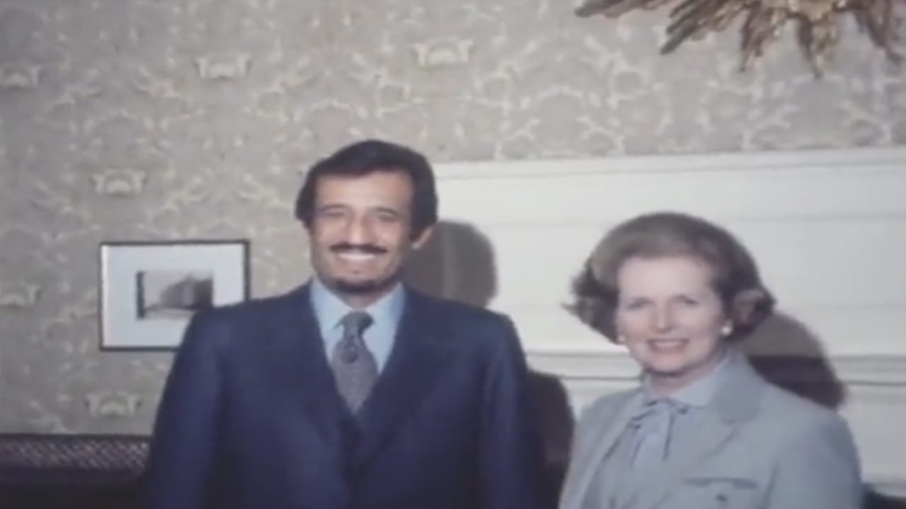الملك سلمان ورئيسة وزراء بريطانيا قبل 44 عاماً.. فيديو