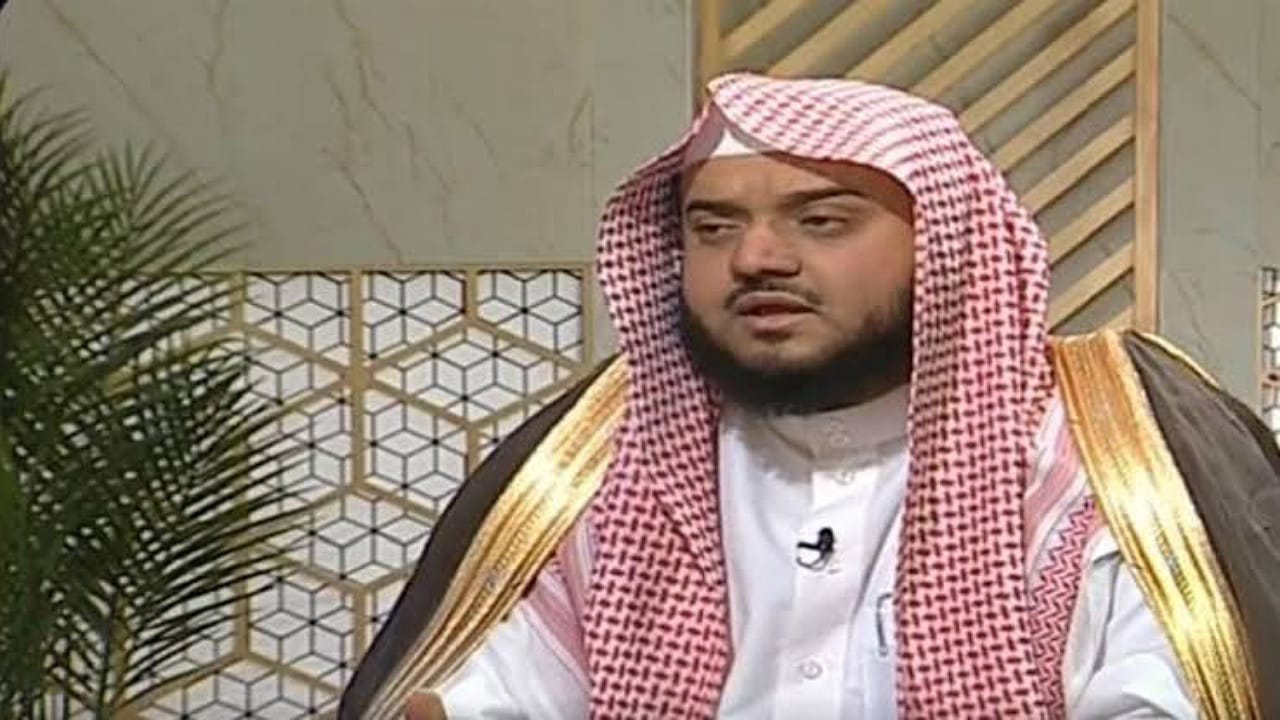 الشيخ راشد المطوع ينصح شاب أقام علاقة محرمة مع فتاة .. فيديو