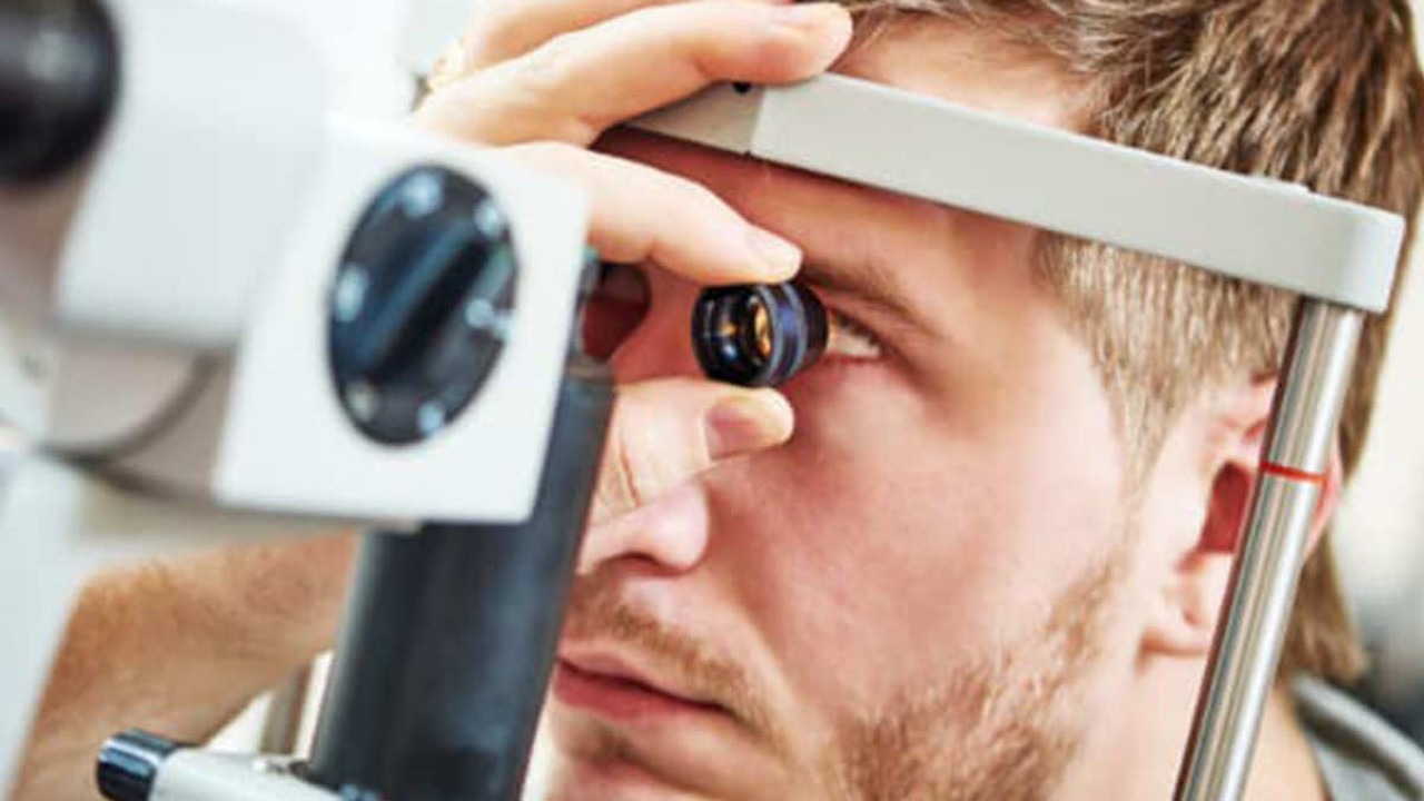الذكاء الاصطناعي يكشف مضاعفات السكري عبر فحص العيون