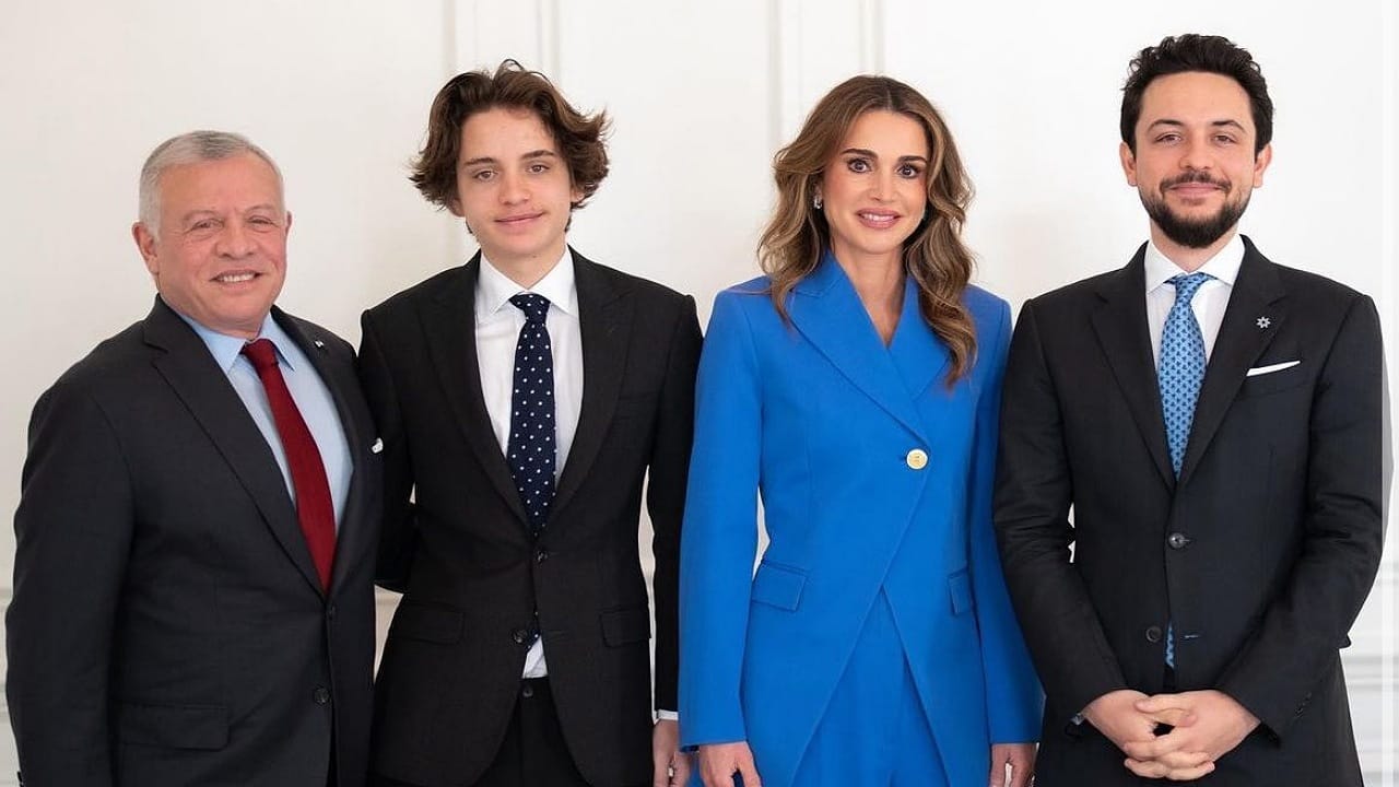 الملكة رانيا : مع أعز الرجال على قلبي ..صور