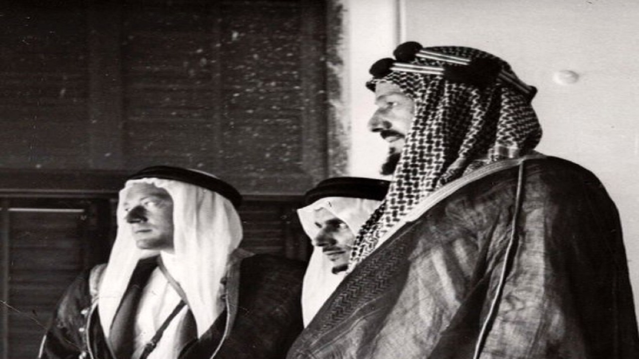 صورة للملك عبد العزيز وأخيه الأصغر الأمير عبد الله