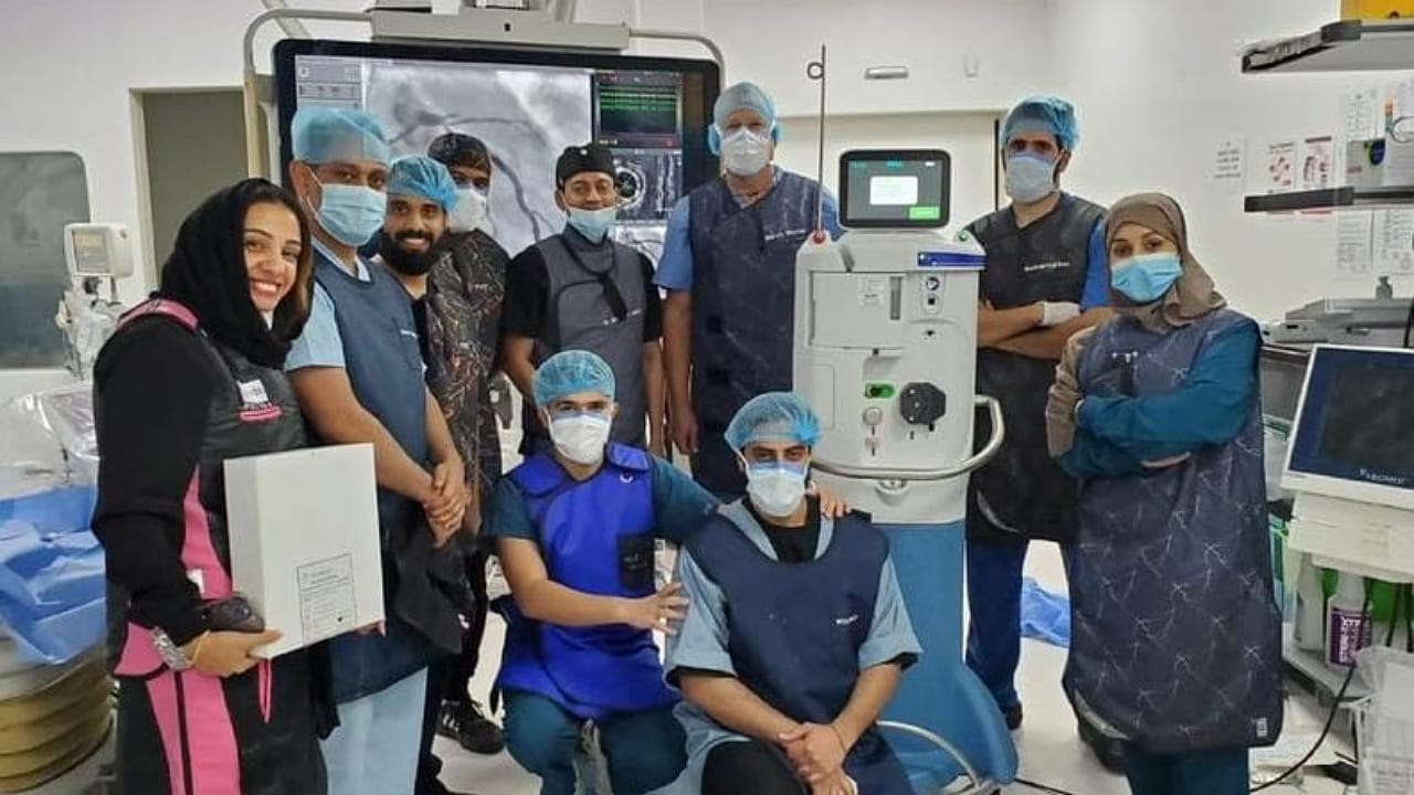 إنقاذ مريض يعاني من أزمة قلبية حادة باستخدام تقنية SSO2 بمدينة الملك سعود