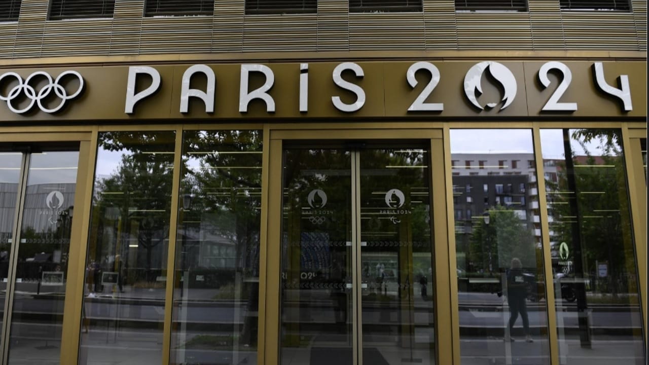 للمرة الثانية..الشرطة الفرنسية تداهم مقر اللجنة المنظمة لأولمبياد باريس 2024