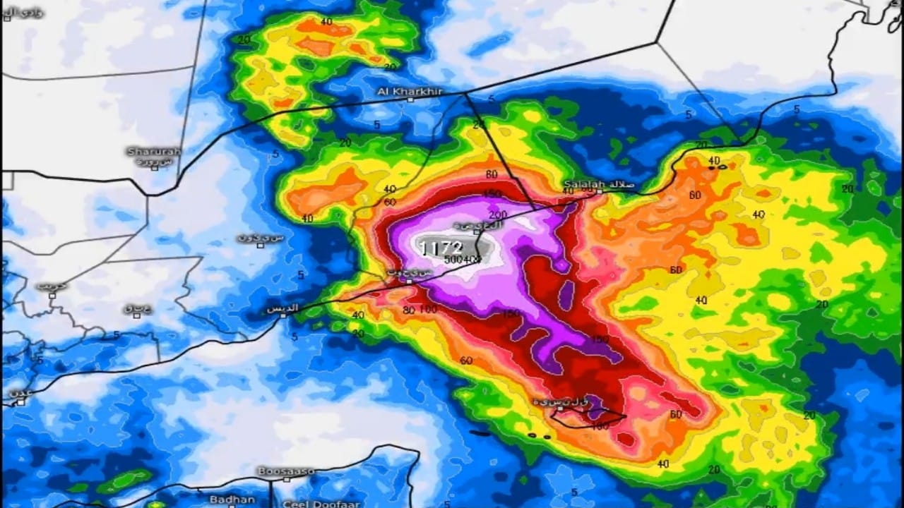 الجهني يحذر من هطول أمطار غير مسبوقة بسبب إعصار تيج