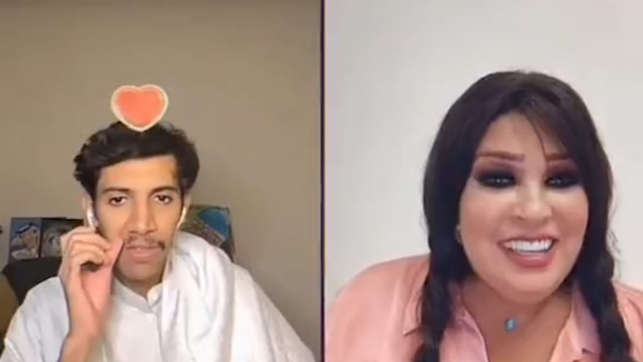 رد فعل مفاجئ من التيك توكر نيف بعد ظهور فيفي عبده له في بث مباشر.. فيديو