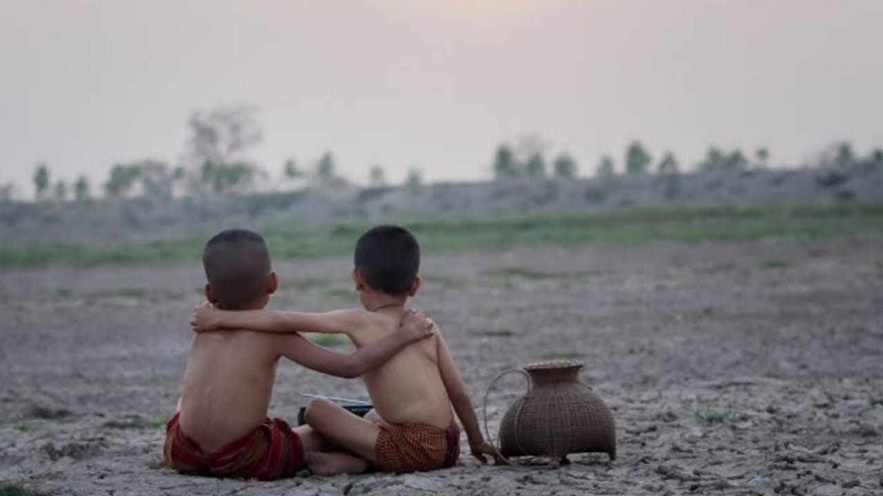 ممثل اليونيسف يوضح تأثير التغير المناخي على الأطفال..فيديو