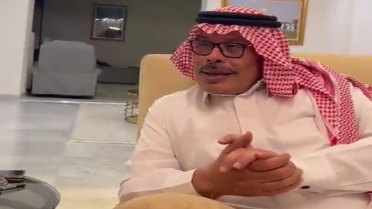 الأمير مشاري : الملك سعود هو من قام باختيار اسم الهلال .. فيديو