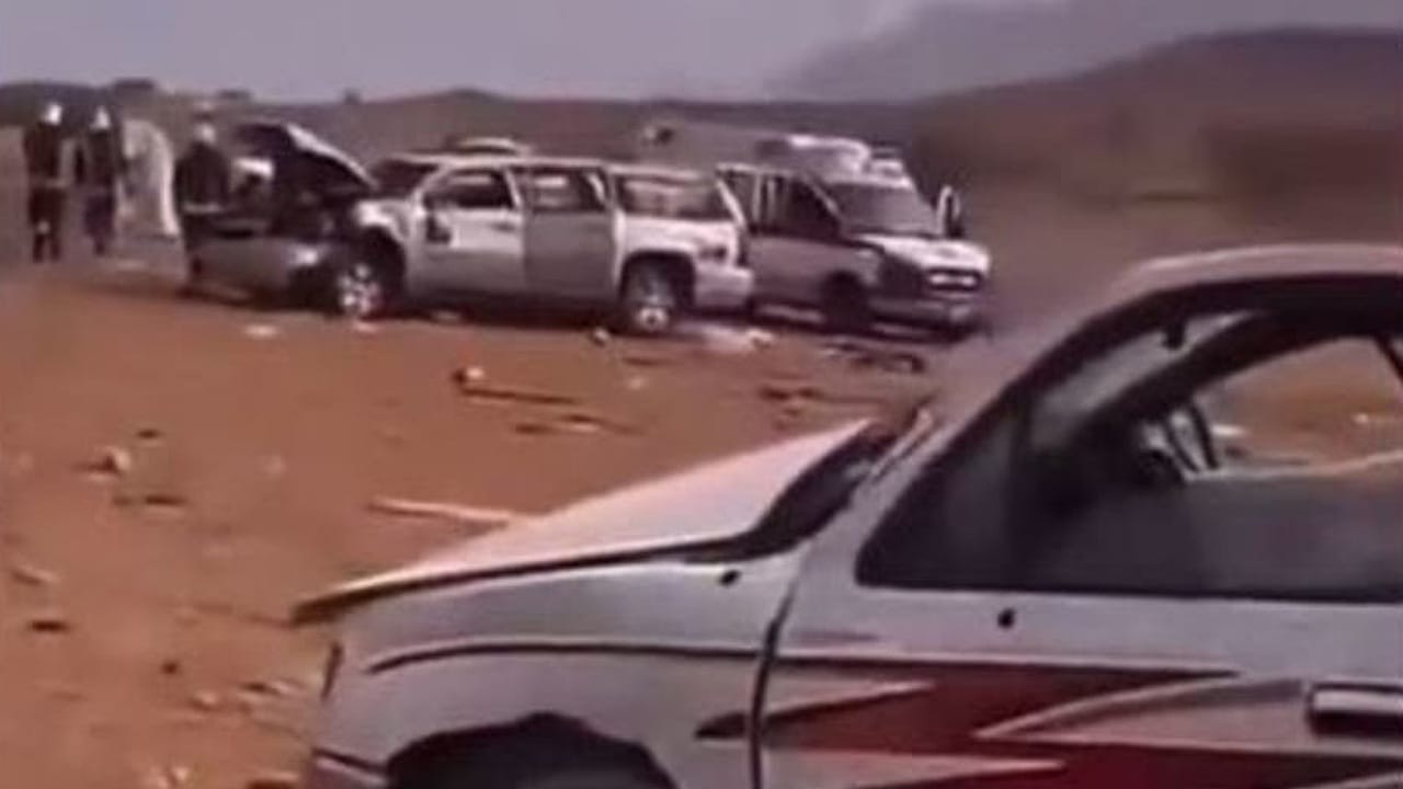 وفاة معلمة وإصابة 4 على طريق غرب المملكة أثناء ذهابهن للمدرسة .. فيديو