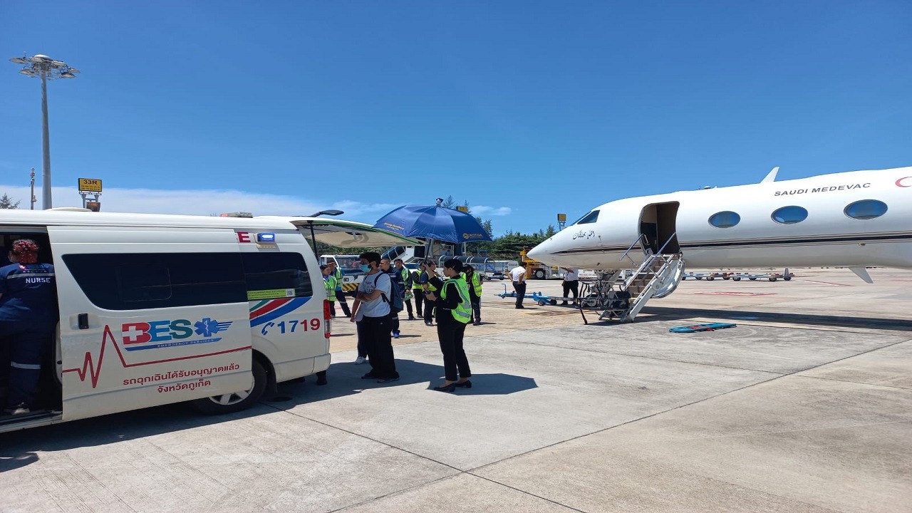 نقل مواطنين بطائرة الإخلاء الطبي من تايلند إلى المملكة