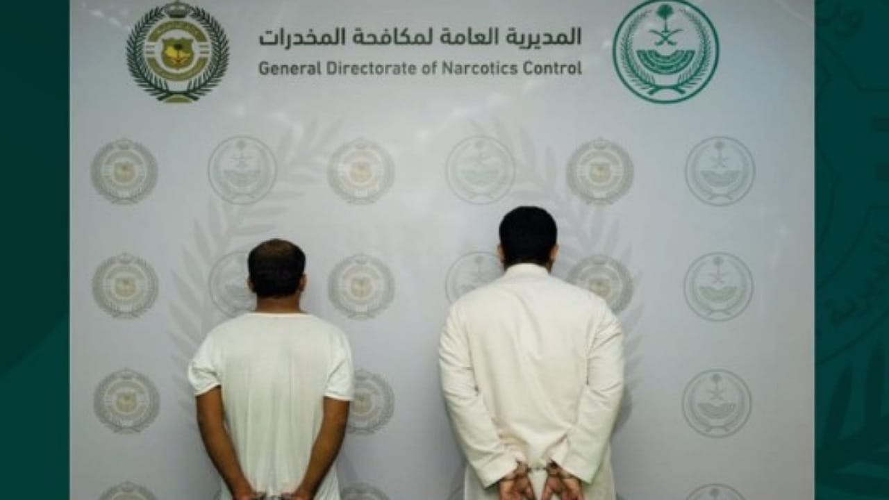 القبض على شخصين لترويجهما الإمفيتامين المخدر بالمدينة المنورة