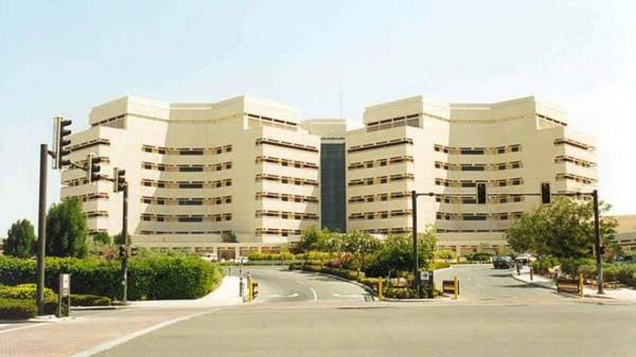 جامعة الملك عبدالعزيز تمنح طالبة متوفاة درجة الماجستير