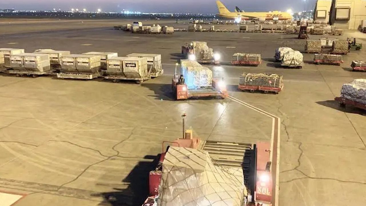 مغادرة الطائرة السعودية الـ 23 لإغاثة الشعب الفلسطيني في غزة
