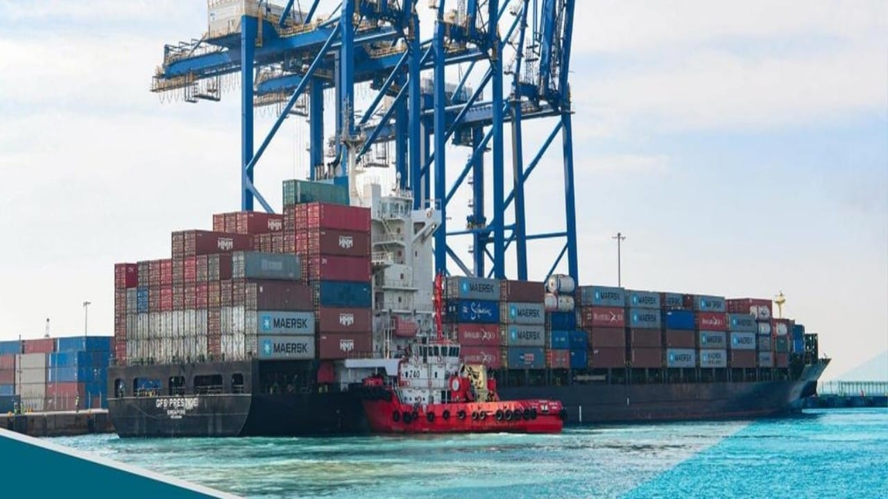 ميناء جدة الإسلامي يحقق أعلى مناولة شهرية خلال أكتوبر 2023