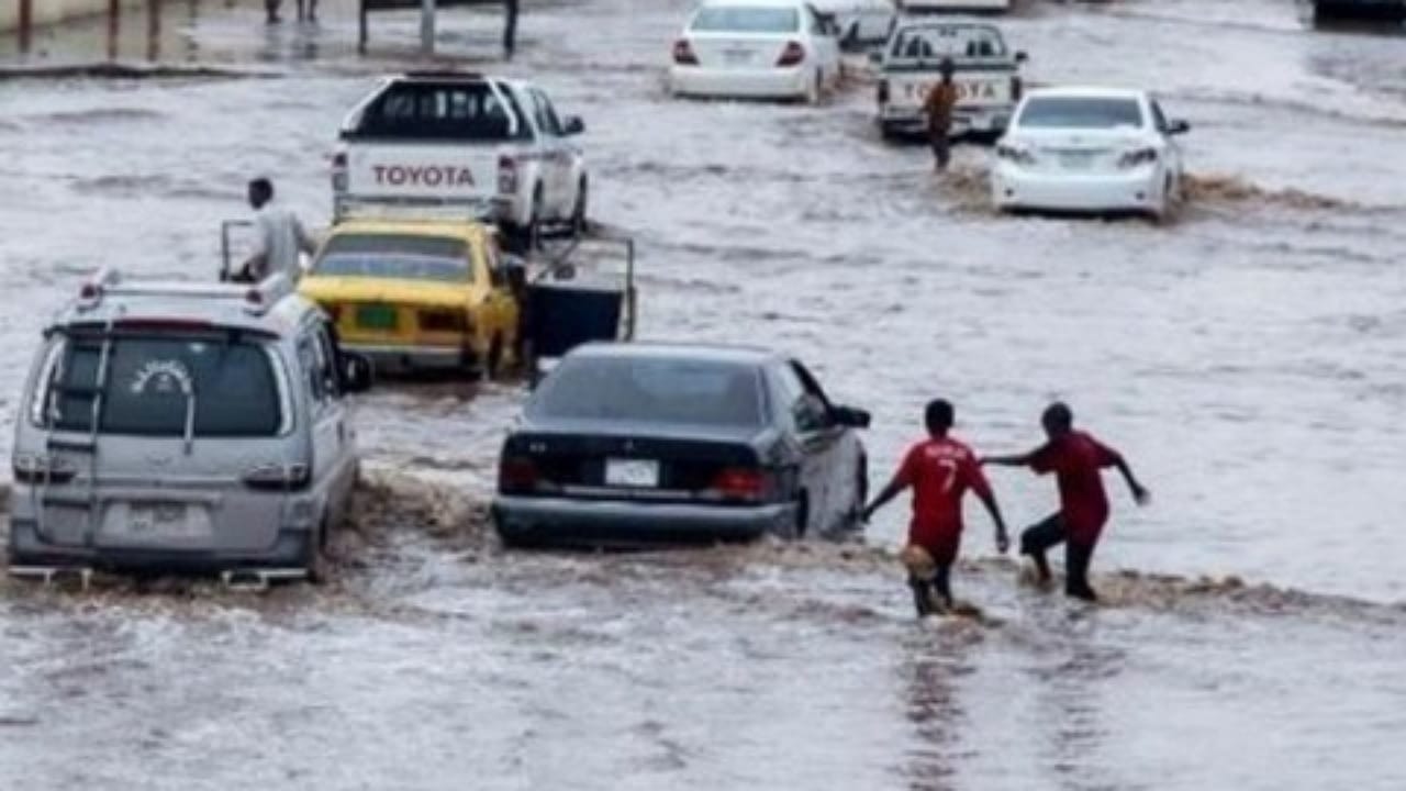 مصرع 20 شخصًا ونزوح الآلاف وانهيار جسور جراء فيضانات في إثيوبيا