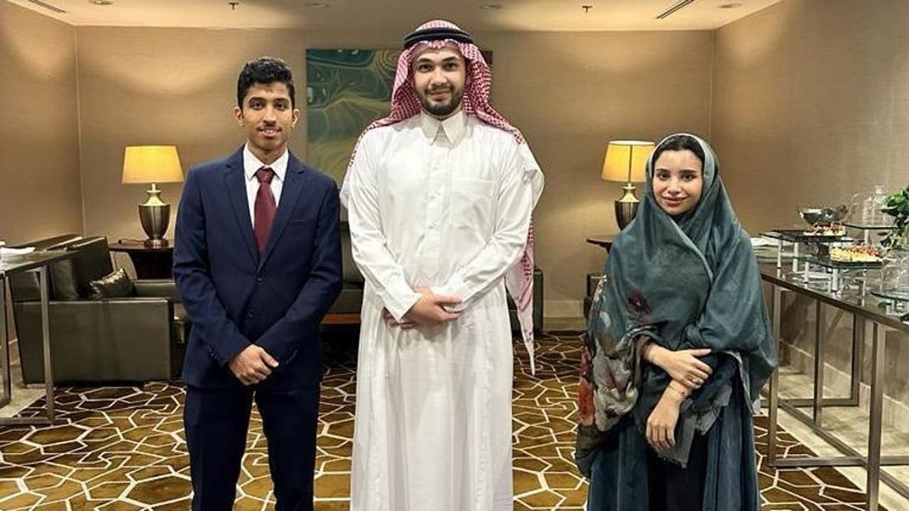 3 سعوديين ينتزعون منح مرموقة للدراسة بـ أكسفورد البريطانية