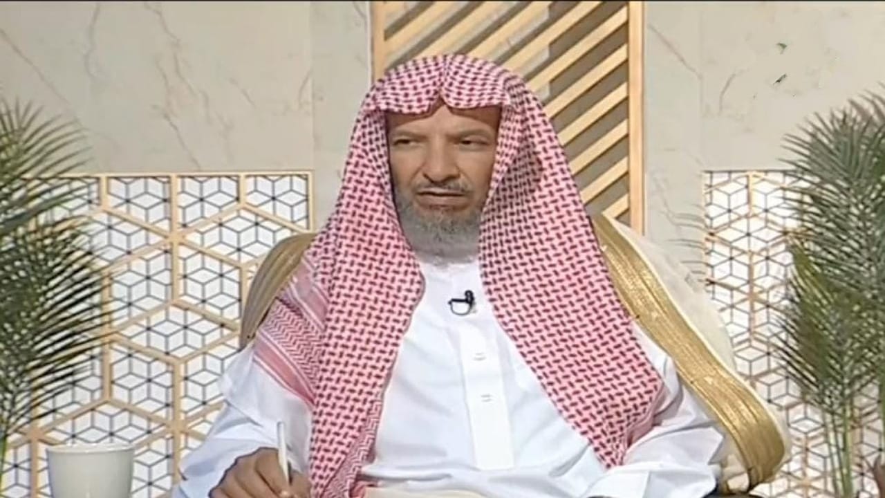 الشثري يوضح حكم تأدية الصلاة بسرعة.. فيديو