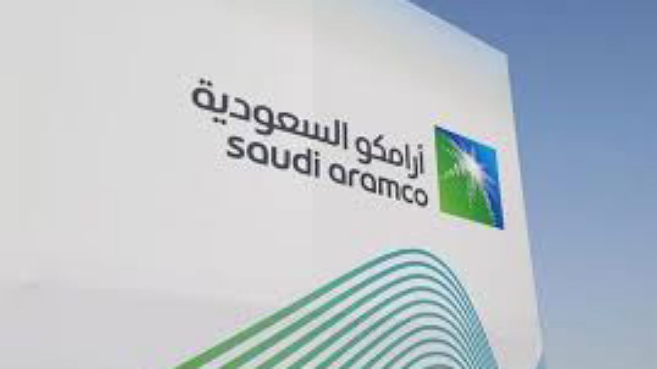 أرامكو ترفع سعر بيع غاز البترول المسال في نوفمبر