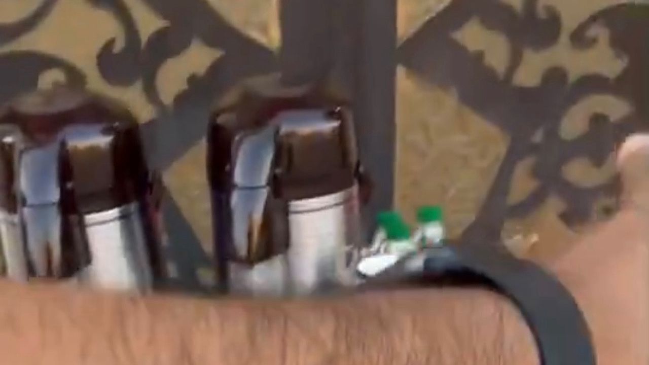 أجنبي يوثق إنسانية بيت من بيوت السعوديين داخل الرياض .. فيديو
