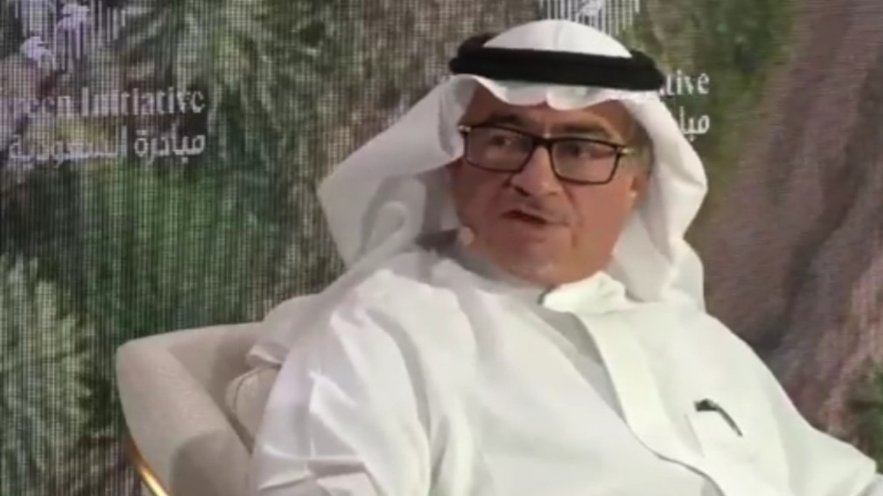 خالد العبد القادر: تمكنا من تحويل الأراضي إلى مساحات خضراء بالاستمطار .. فيديو