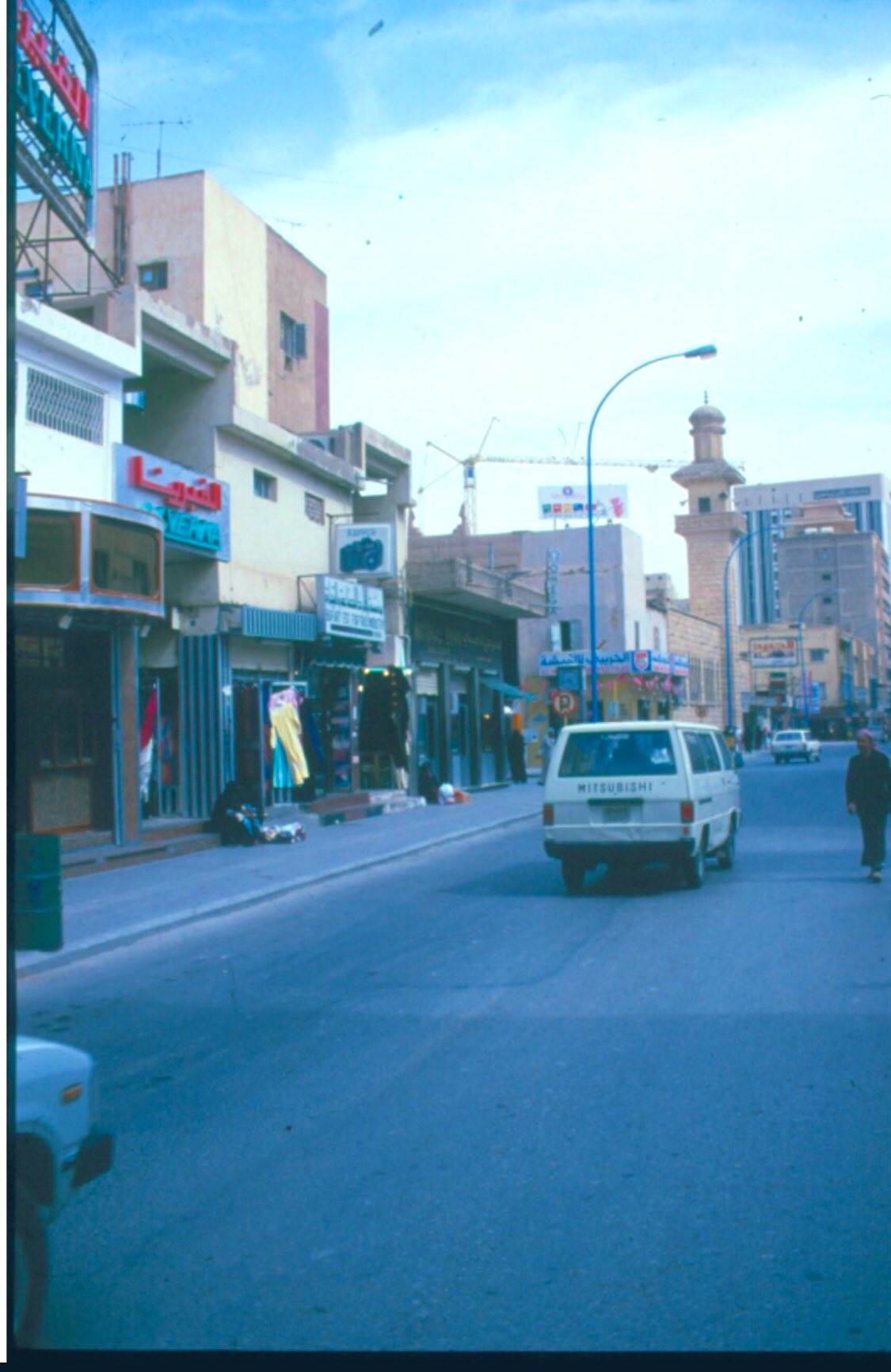 صورة نادرة لشارع الثميري بالثمانينات الميلادية