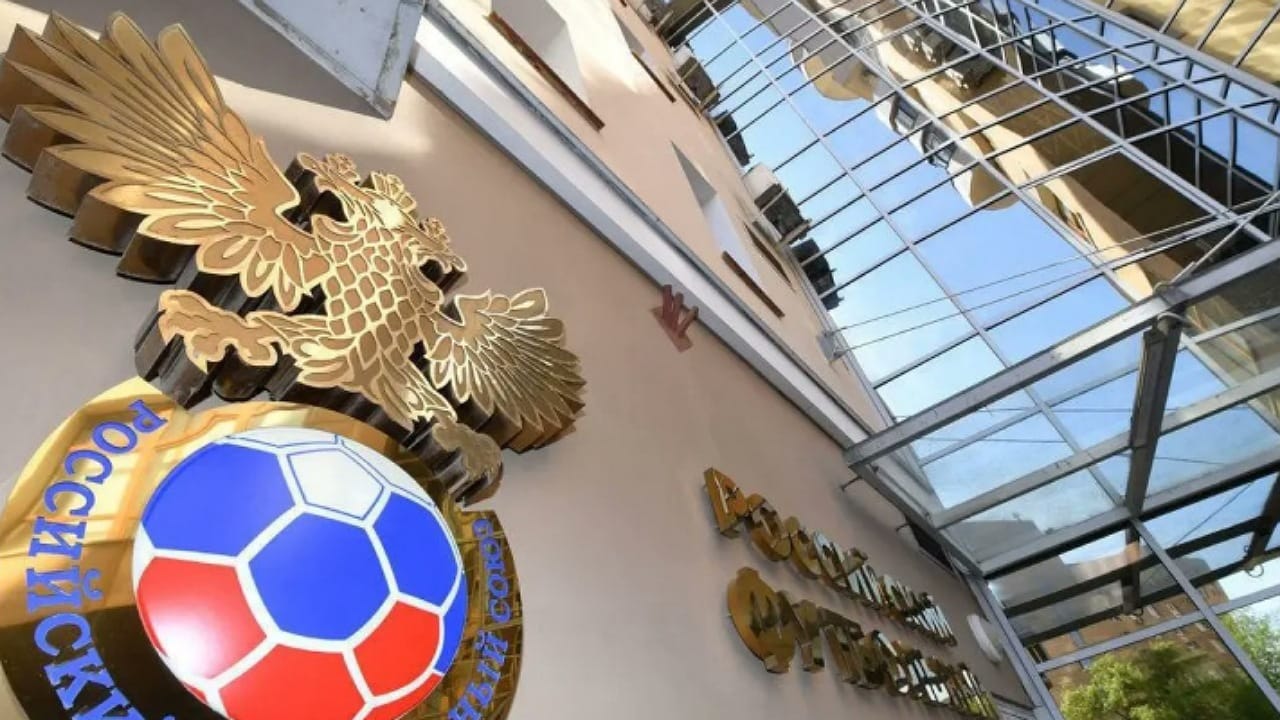 الاتحاد الروسي لكرة القدم يرفض الانضمام إلى الآسيوي