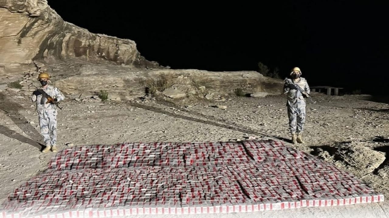 إحباط تهريب أقراص خاضعة لتنظيم التداول الطبي في عسير