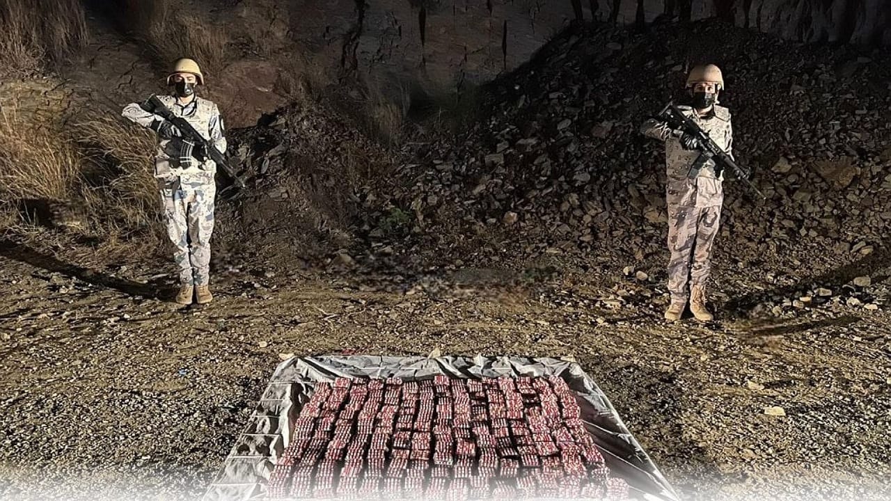 إحباط تهريب 29814 قرصًا خاضعًا لتنظيم التداول الطبي بجازان