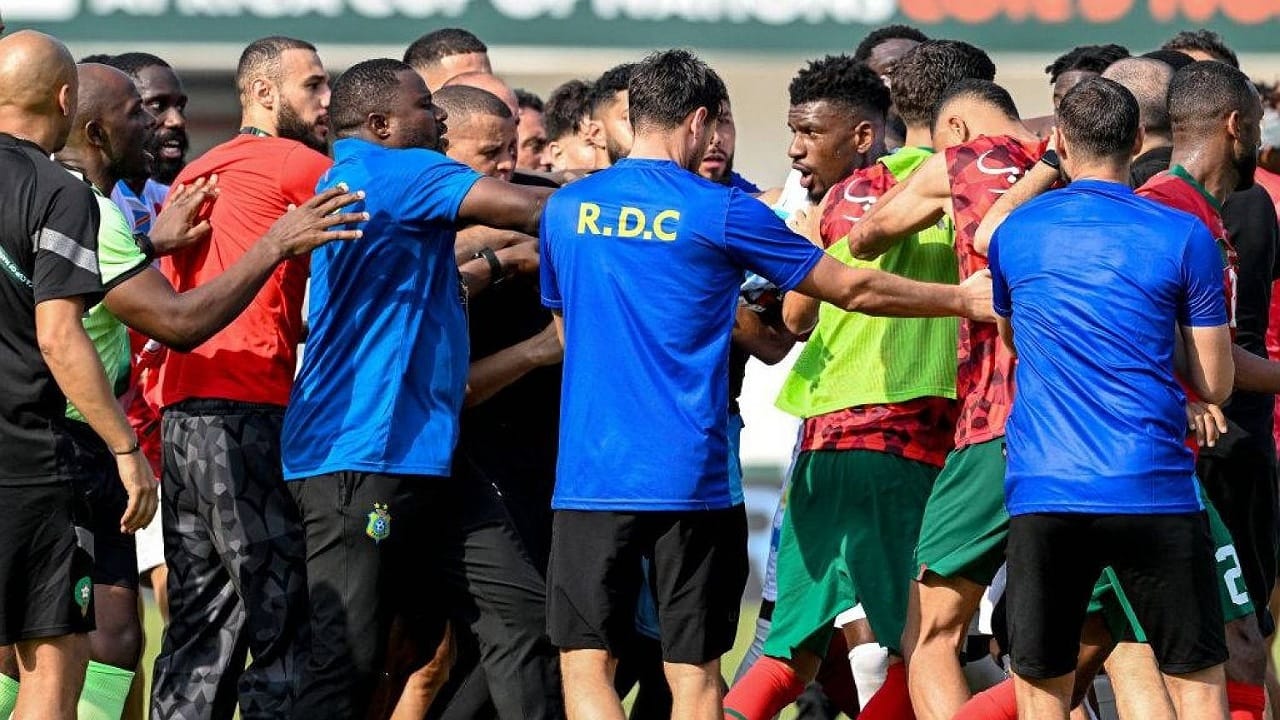 كاف يفتح تحقيق في أحداث مباراة المغرب والكونغو