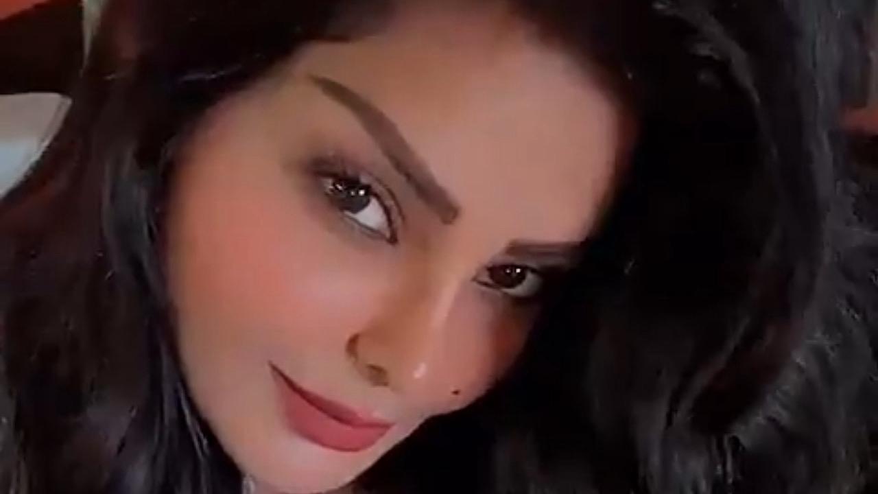 ريم عبدالله تتغزل جمالها .. فيديو