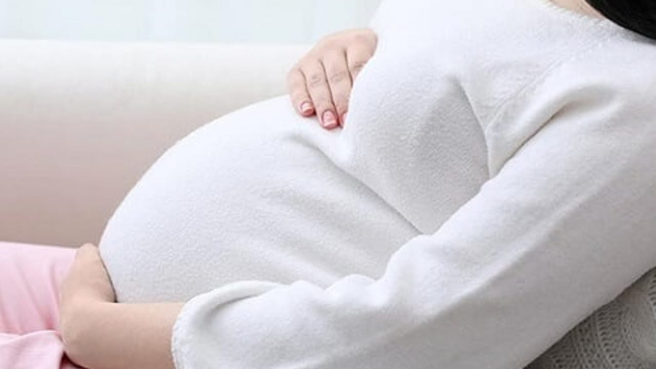 دراسة تحذر : التعرض يومياً للمواد الكيميائية يؤثر على الحمل