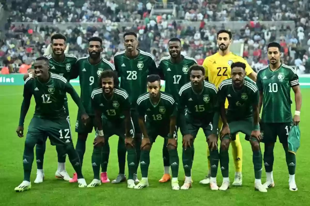 مدرب عمان يعلق على استبعاد عدد من لاعبي المنتخب الوطني