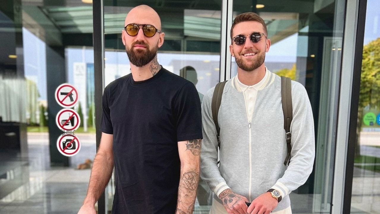 شقيق نجم الهلال يرغب في الانضمام إلى دوري روشن