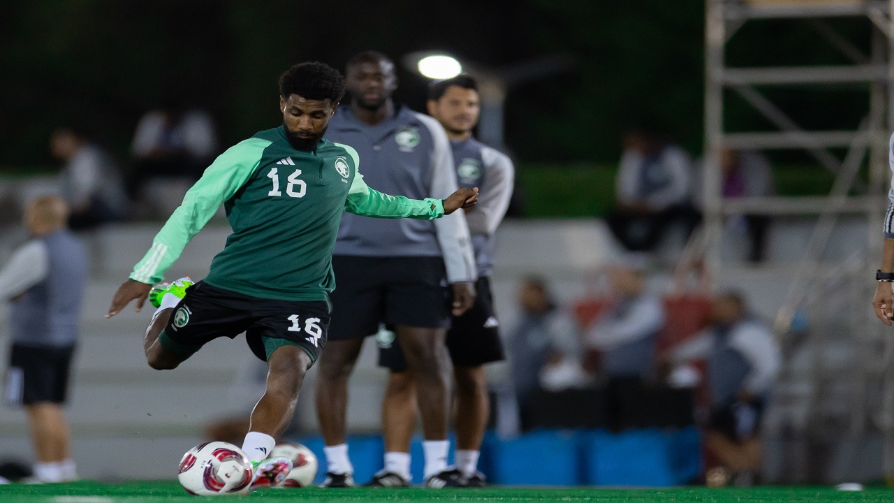 الأخضر يستعد لمواجهة عمان في كأس آسيا