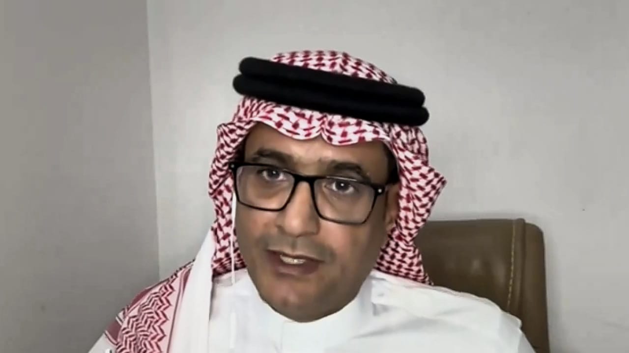 محمد البكيري: من الصعب أن تُبنى التشكيلة على بنزيما .. فيديو