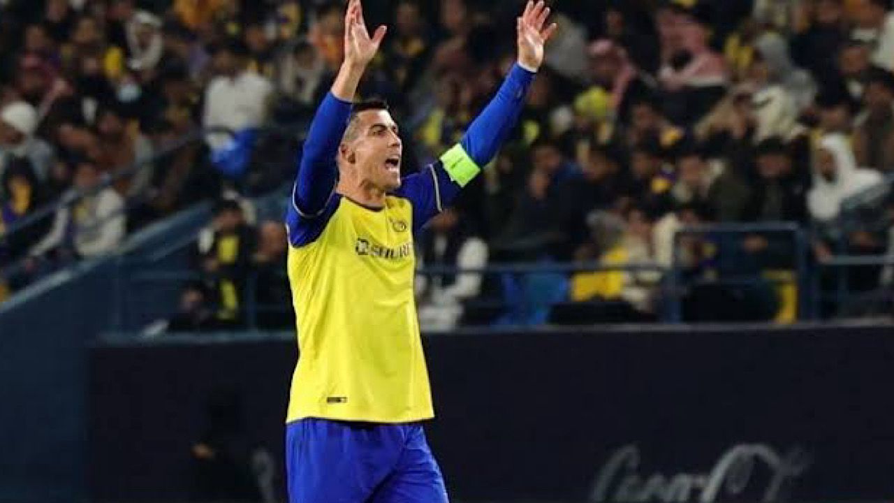 البكيري يعلق على قرار الانضباط بفتح تحقيق في حركة رونالدو الغير أخلاقية