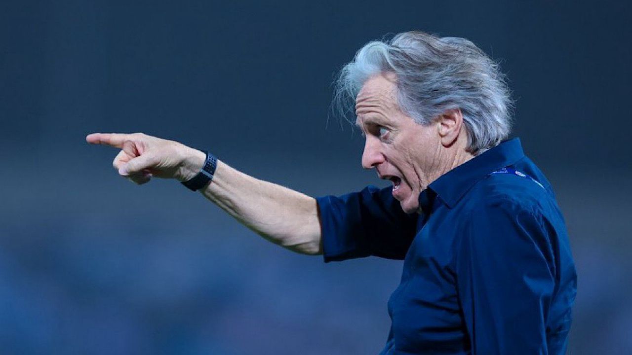 404 عملية ضغط للهلال خلال 19 جولة