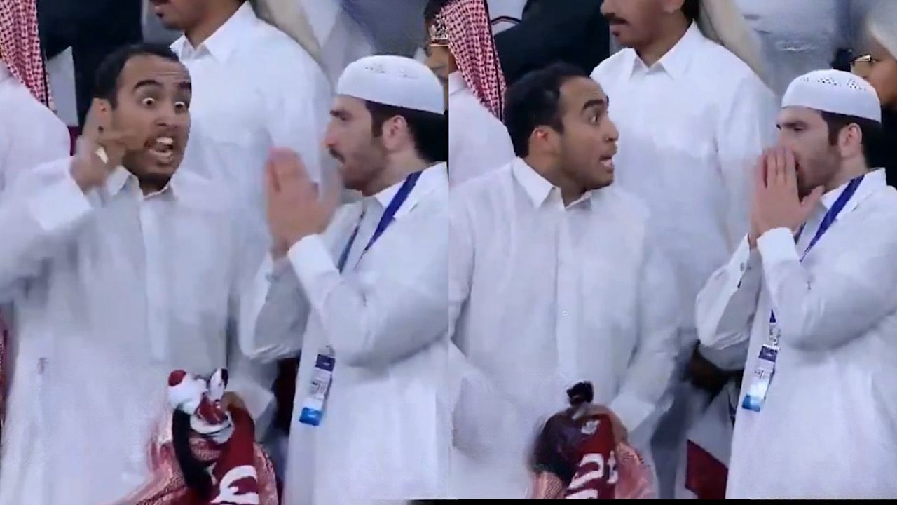 مشجع قطري بعد تأخر الحكم الكويتي إعلان صافرة النهاية : بنزّل له الملعب .. فيديو