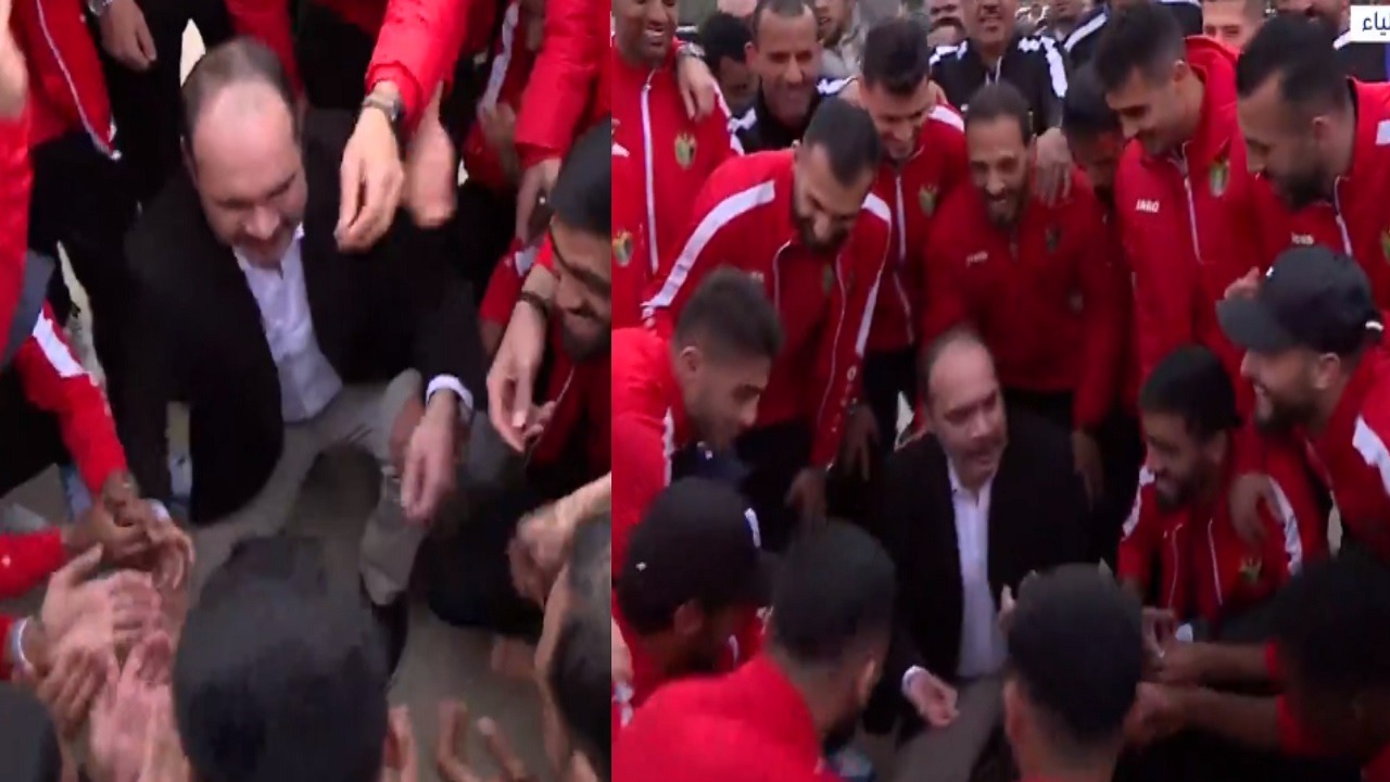 رئيس الاتحاد الأردني يشارك احتفالية المنسف مع اللاعبين .. فيديو