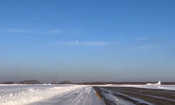 بوتين يحلق على متن &#8220;البجعة البيضاء&#8221;.. فيديو