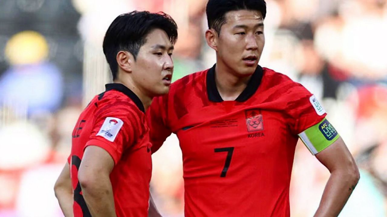 قائد منتخب كوريا الجنوبية يقبل اعتذار زميله بعد مشاجرتهما في كأس آسيا