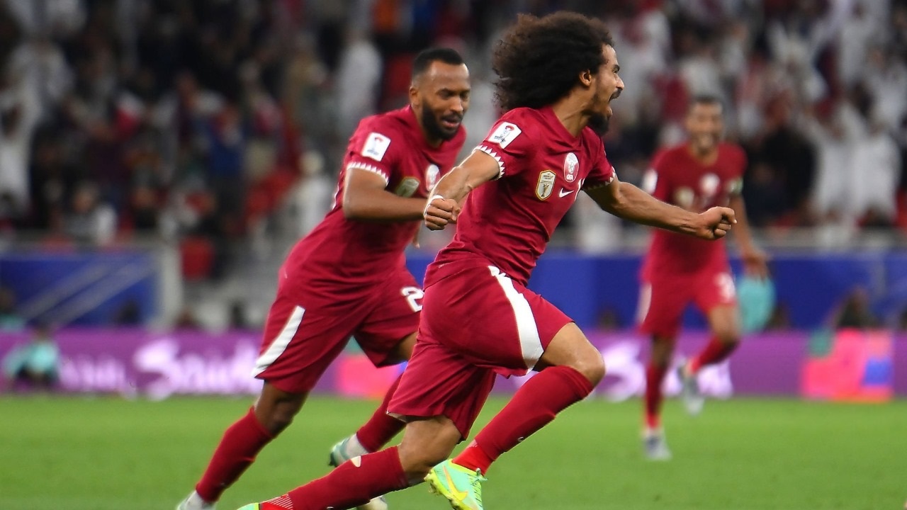 قطر تضرب موعدًا مع الأردن في نهائي كأس آسيا