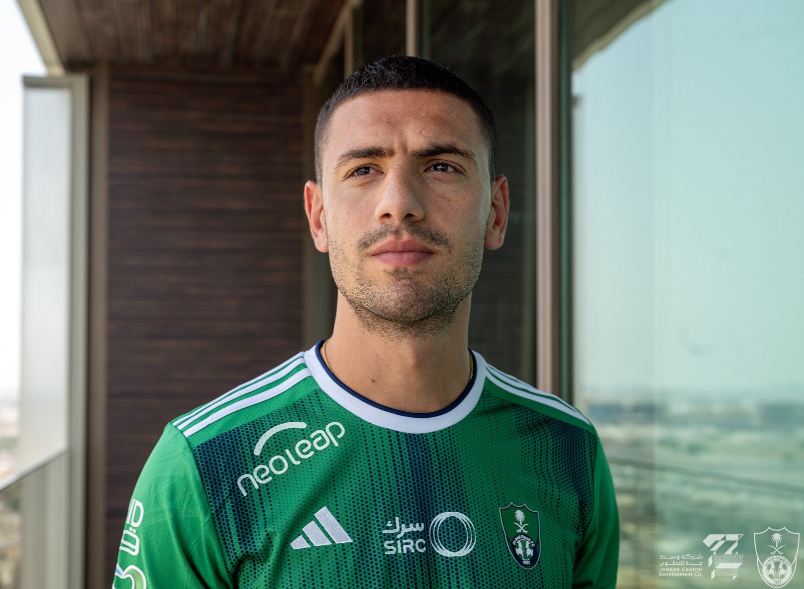 مدافع الأهلي مريح ديميرال : جودة دوري روشن سترتفع.. فيديو