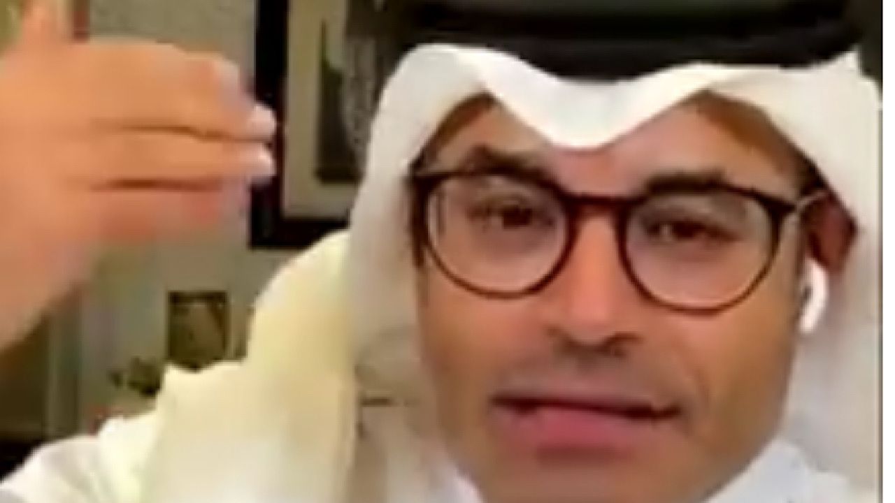 الشيخ يوضح سبب عدم احتفال البليهي والشهراني مع اللاعبين ..فيديو