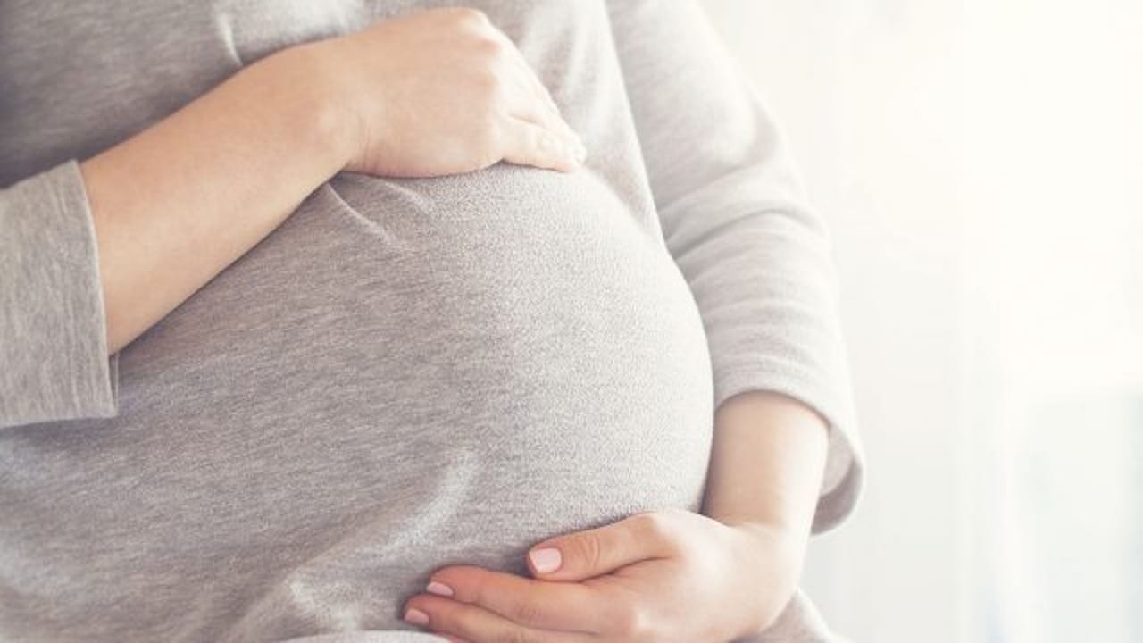 دراسة تحذر : توتر وحزن الحامل يؤثر على صحة قلب الجنين