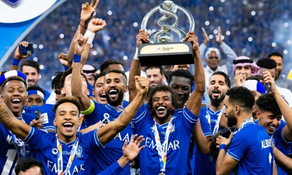 صحيفة إنجليزية تتغنى بالهلال