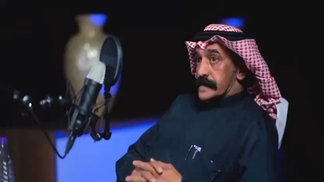 عبدالله السناني: محمد عبده فناني المفضل بس المشكلة أنه بدأ يخثرد ويسبّك.. فيديو