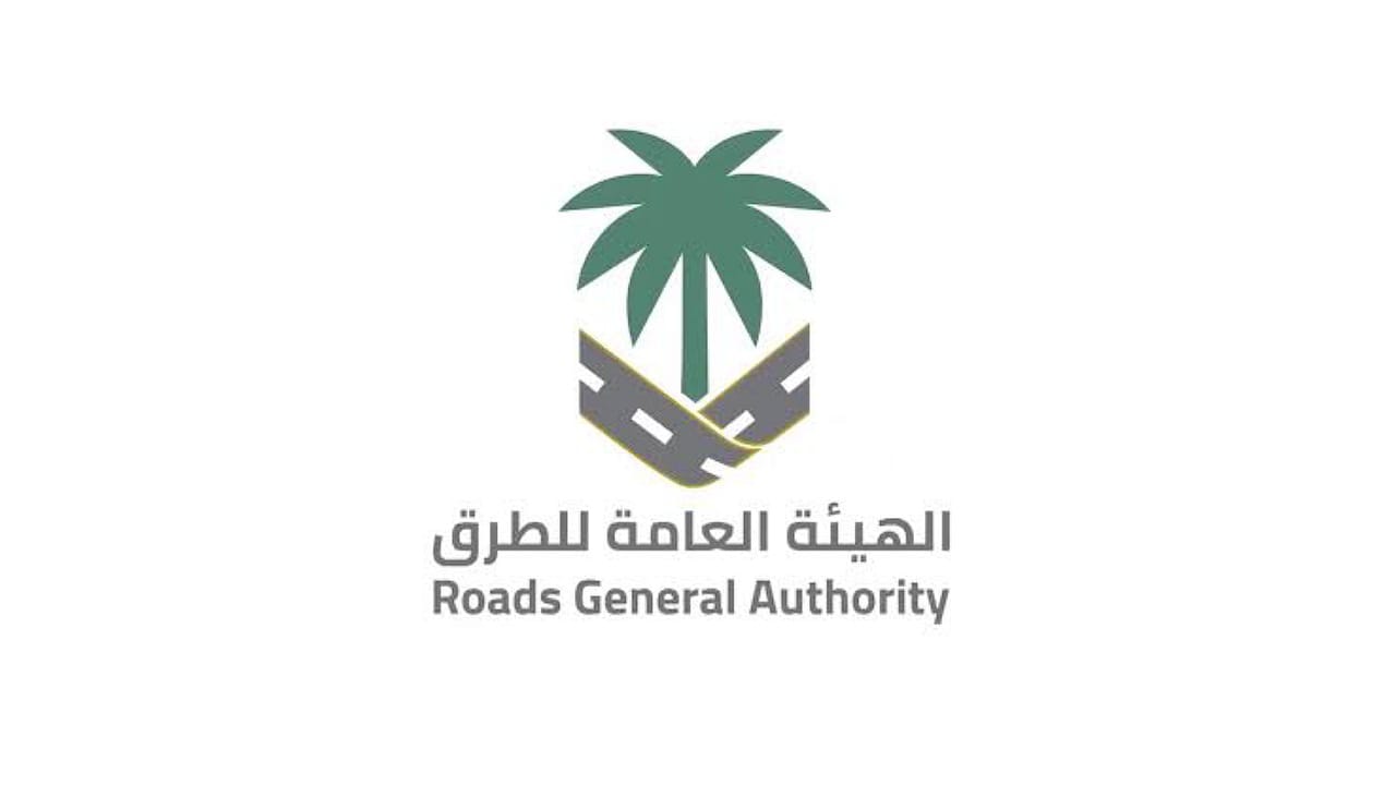 إغلاق طريق الملك عبدالعزيز ــ طريق الميناء بالدمام بشكل جزئي .. فيديو
