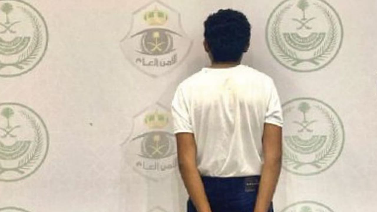 القبض على مقيم يمني لتحرشه بامرأة  ..  فيديو