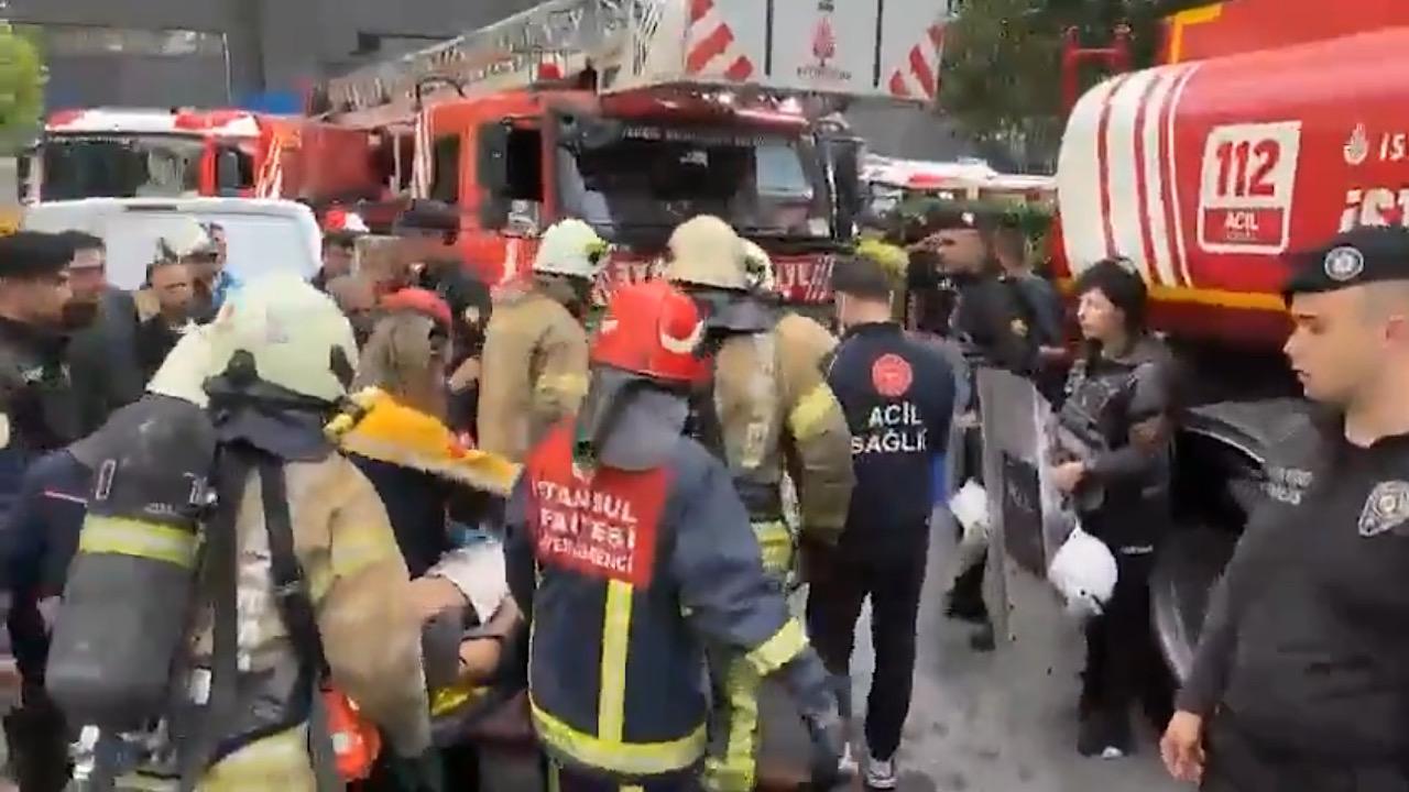 مصرع 27 شخص بحريق في ملهى ليلي ..فيديو